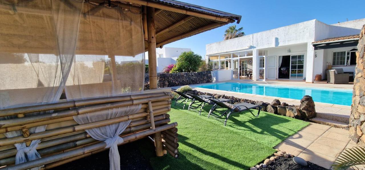 Casa Yukka Villa With Heated Pool Lajares Exteriör bild
