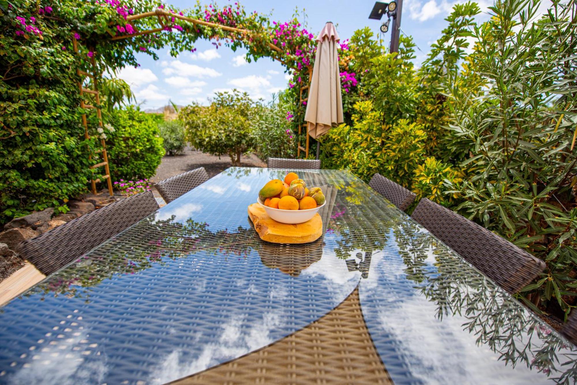 Casa Yukka Villa With Heated Pool Lajares Exteriör bild